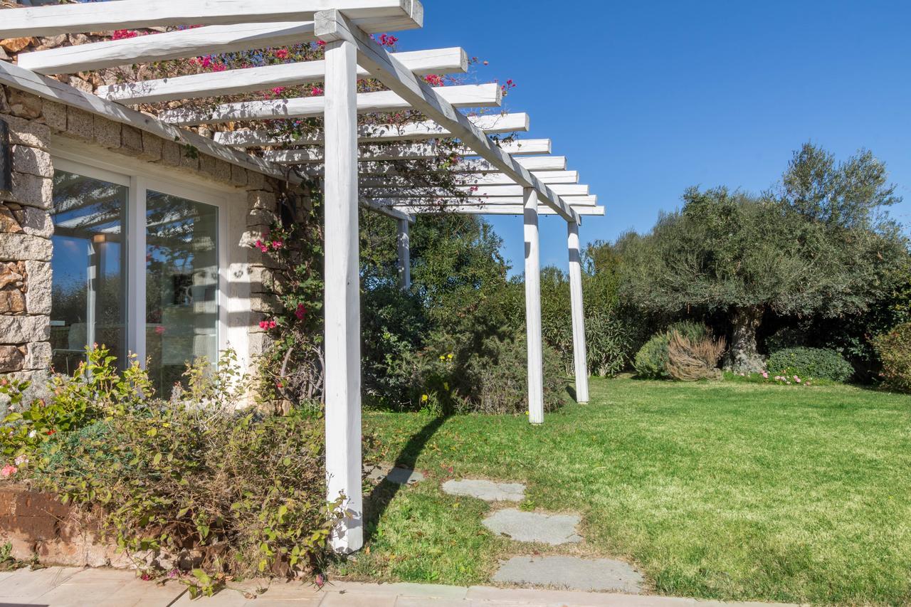 Villa Ginestra Con Piscina E Giardino Privato A 500 Mt Dal Mare Castiadas Bagian luar foto